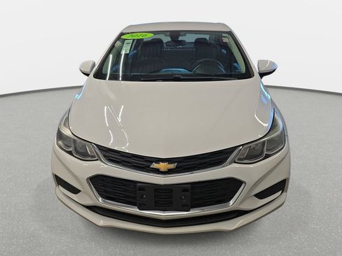 Used 2016 Chevrolet Cruze LS FWD image 2
