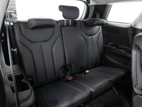 Used 2025 Hyundai Palisade SEL AWD/4WD image 15