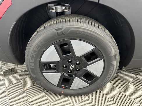 New 2026 Hyundai Santa Fe SE image 17