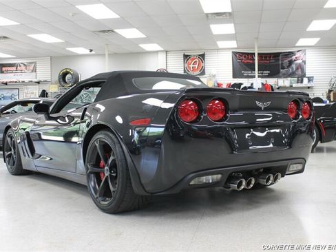Used 2012 Chevrolet Corvette Grand Sport w/ 3LT Preferred Equipment Group RWD image 6