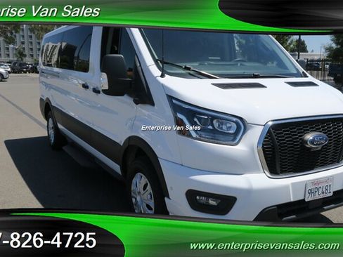 Used 2023 Ford Transit 350 XLT RWD image 3