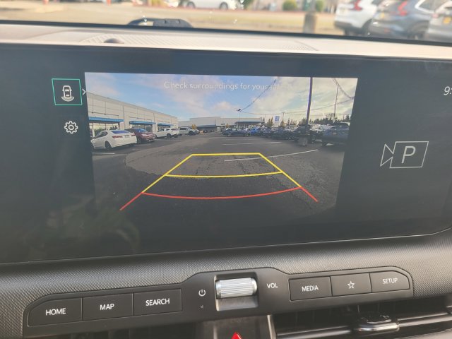 Used 2025 Kia K4 FWD image 21
