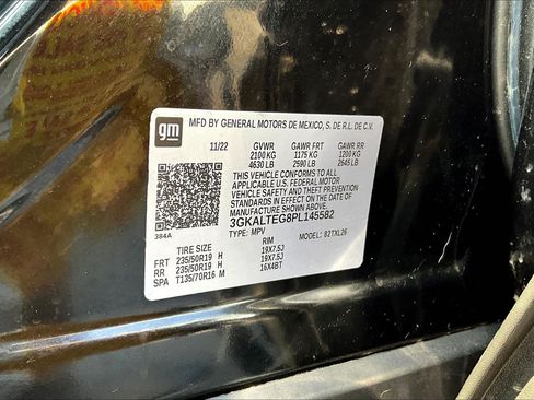Used 2023 GMC Terrain SLE w/ Driver Convenience Package AWD/4WD image 11