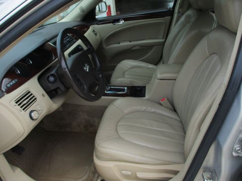 Used 2008 Buick Lucerne CXL FWD image 26
