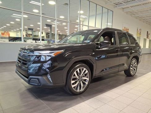 Certified 2025 Subaru Forester Touring image 3