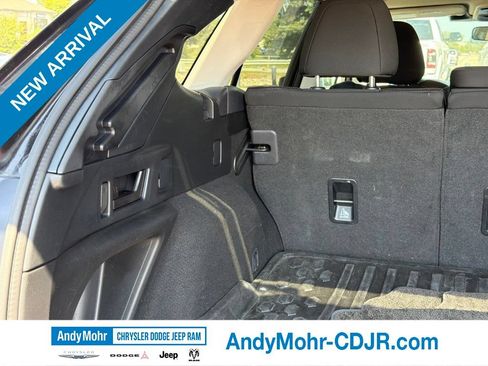 Used 2023 Subaru Outback Premium AWD/4WD image 17
