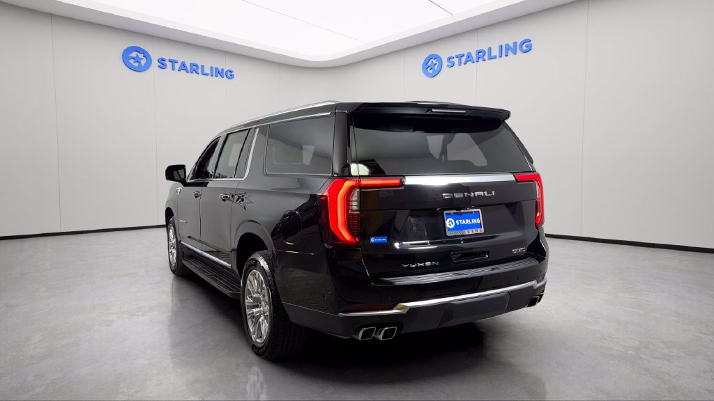 Used 2025 GMC Yukon XL Denali AWD/4WD image 6