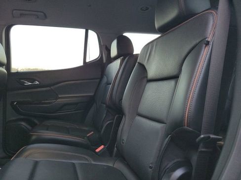 Used 2023 GMC Acadia AT4 image 43