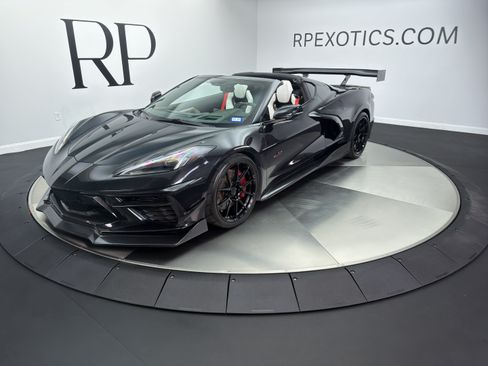 Used 2023 Chevrolet Corvette Stingray Premium Cpe w/ Z51 Performance Package RWD image 1