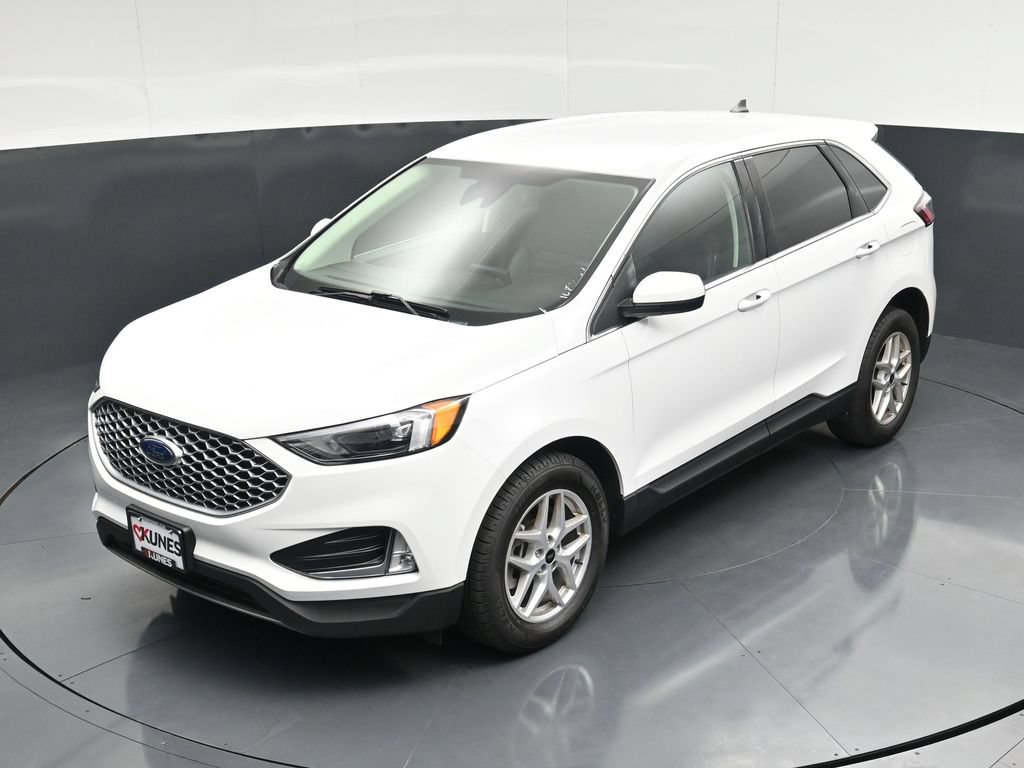 Used 2024 Ford Edge SEL w/ Convenience Package AWD/4WD image 46