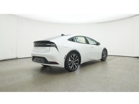 New 2026 Toyota Prius Plug-In Hybrid image 25