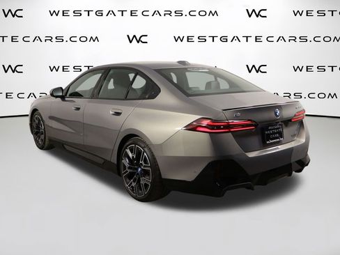 Used 2024 BMW i5 eDrive40i w/ M Sport Package image 49