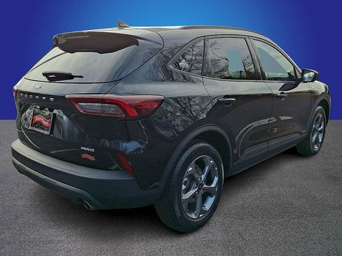 Used 2025 Ford Escape ST-Line Select AWD/4WD image 4