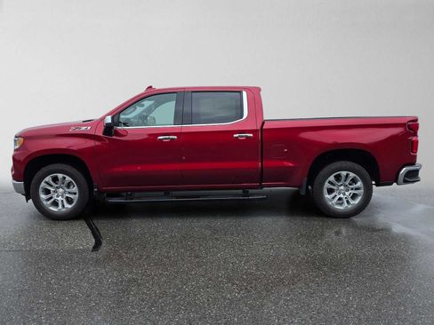 Used 2025 Chevrolet Silverado 1500 LTZ w/ Technology Package AWD/4WD image 6