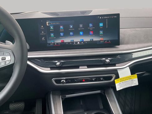 New 2026 BMW X5 xDrive50e w/ Premium Package AWD/4WD image 6