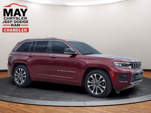 Used 2022 Jeep Grand Cherokee Overland w/ Advanced Protech Group III AWD/4WD image 21