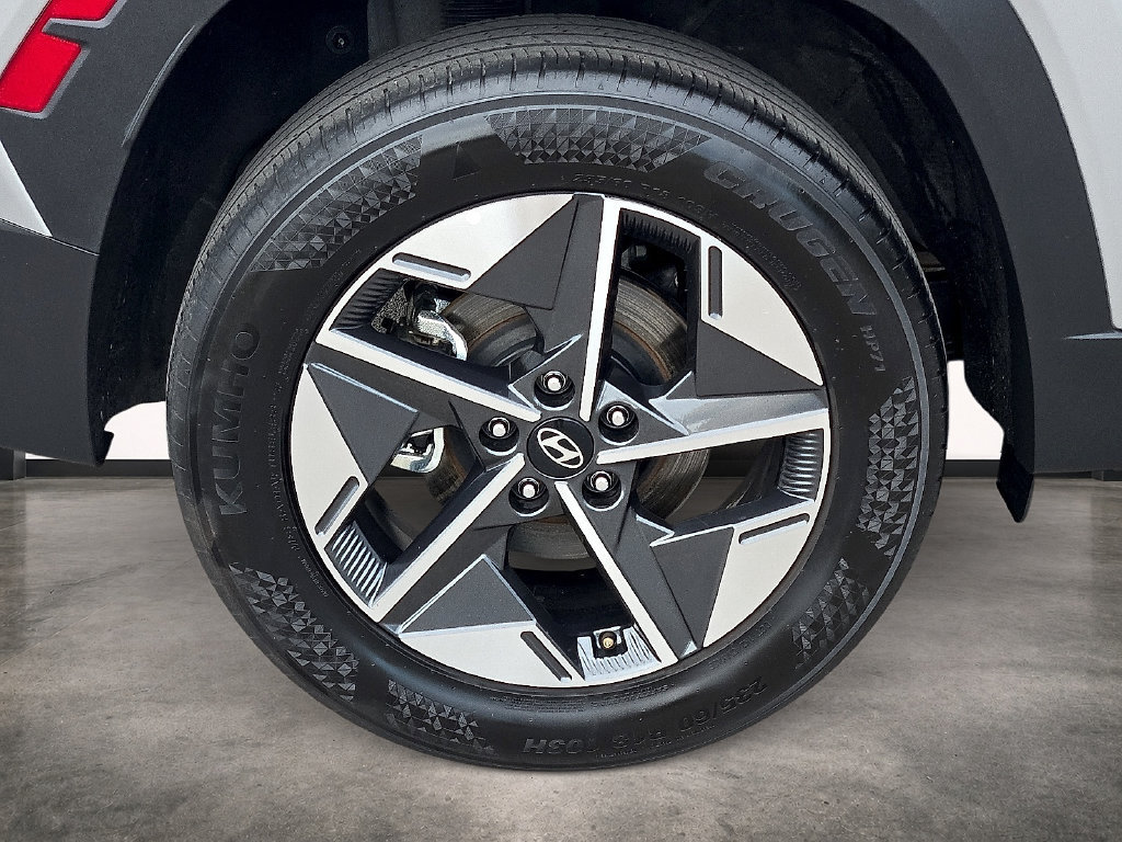Used 2025 Hyundai Tucson SEL AWD/4WD image 7