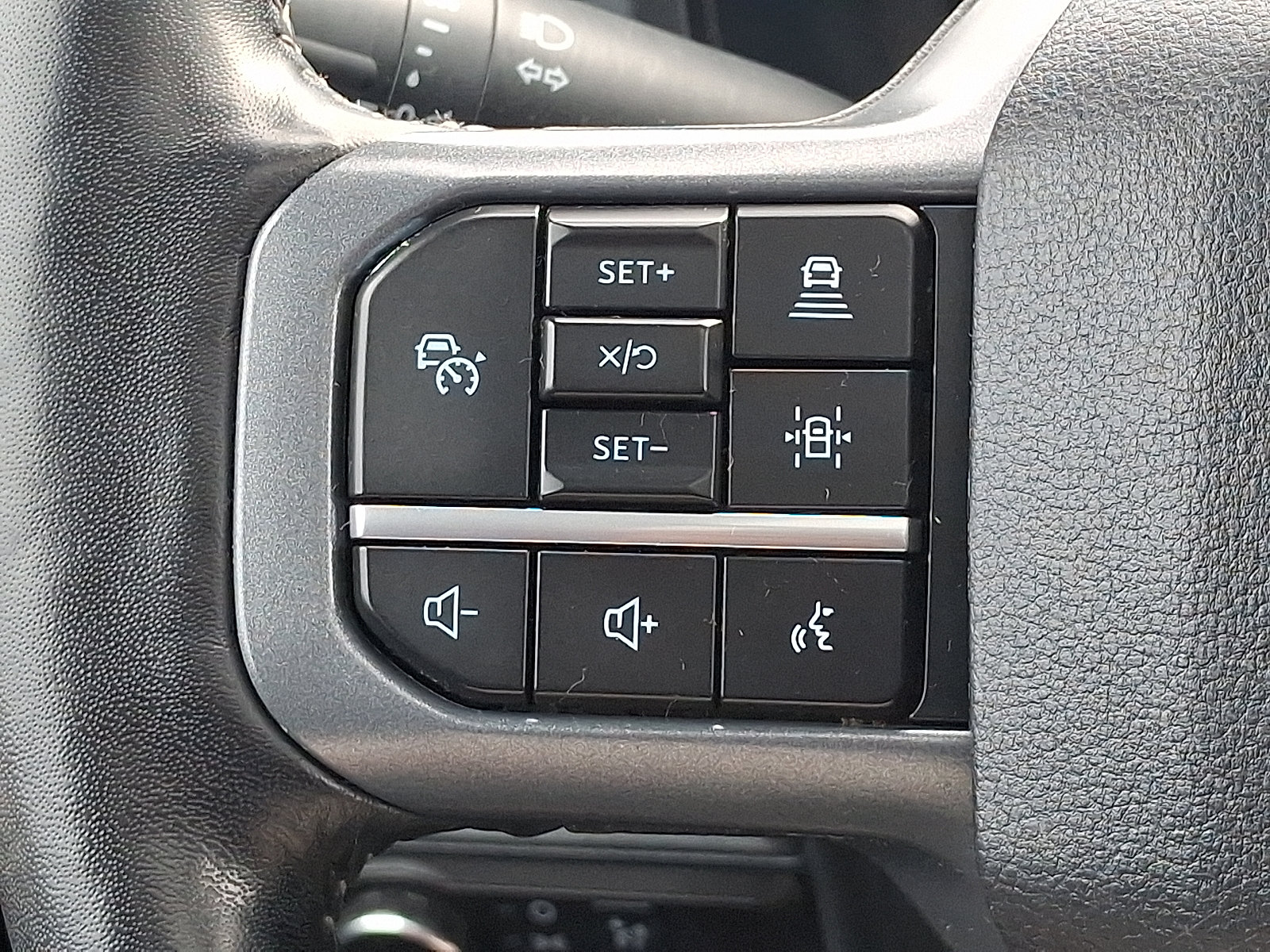 Used 2024 Ford F150 Lariat w/ Equipment Group 502A High AWD/4WD image 22