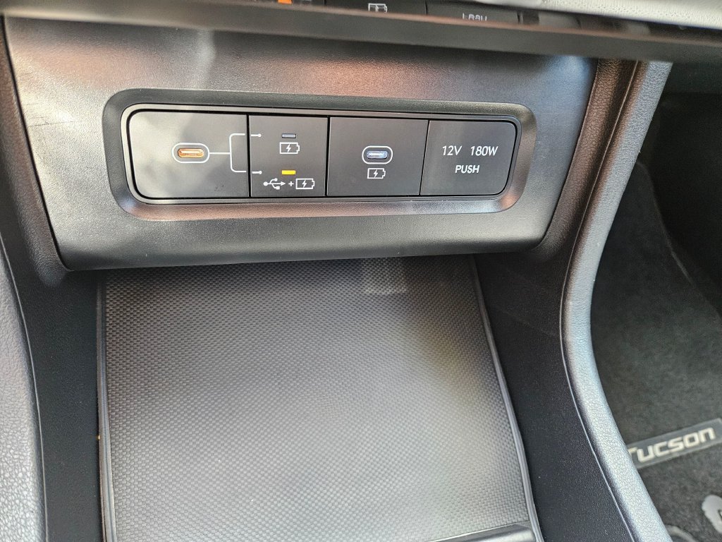 Used 2025 Hyundai Tucson SEL AWD/4WD image 28
