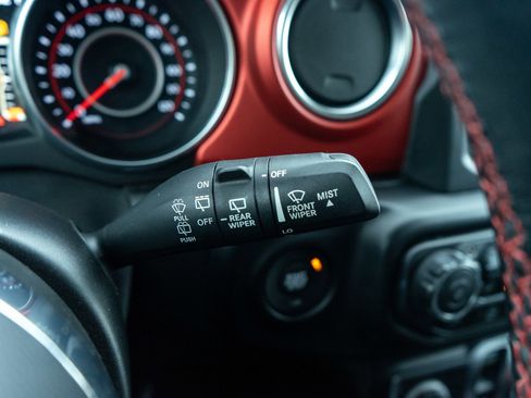 Used 2021 Jeep Wrangler Rubicon w/ Cold Weather Group image 25