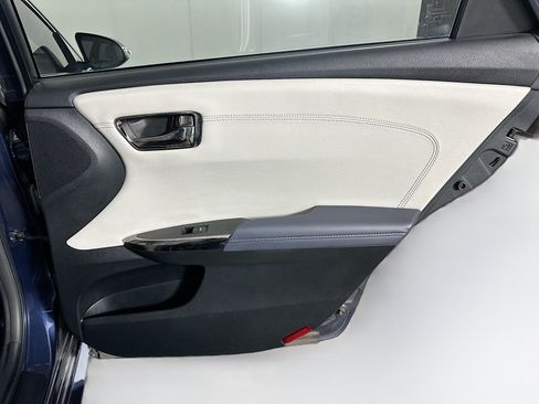 Used 2014 Toyota Avalon XLE Touring FWD image 28