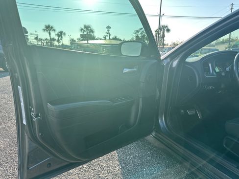 Used 2021 Dodge Charger R/T w/ Blacktop Package RWD image 9