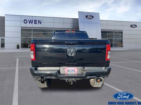 Used 2020 RAM 1500 Big Horn AWD/4WD image 4