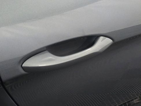 Certified 2025 Porsche 718 Cayman RWD image 28