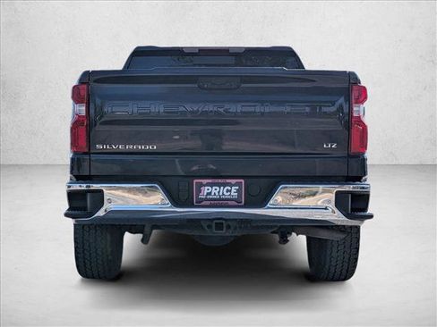 Used 2022 Chevrolet Silverado 1500 LTZ w/ LTZ Premium Package image 5