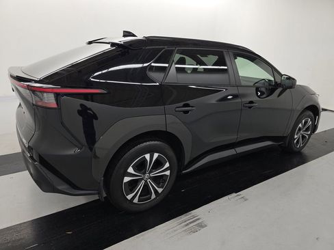 Used 2023 Toyota bZ4X XLE image 4