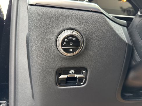 Used 2026 Mercedes-Benz GLC 300 4MATIC image 16