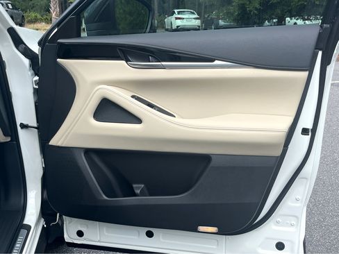 Certified 2025 INFINITI QX60 Pure image 20