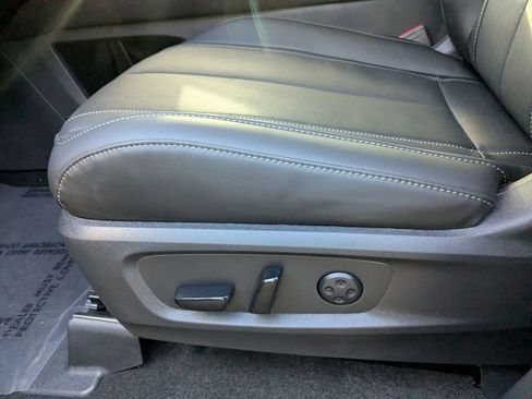 New 2026 INFINITI QX60 Luxe w/ Cargo Package AWD/4WD image 13