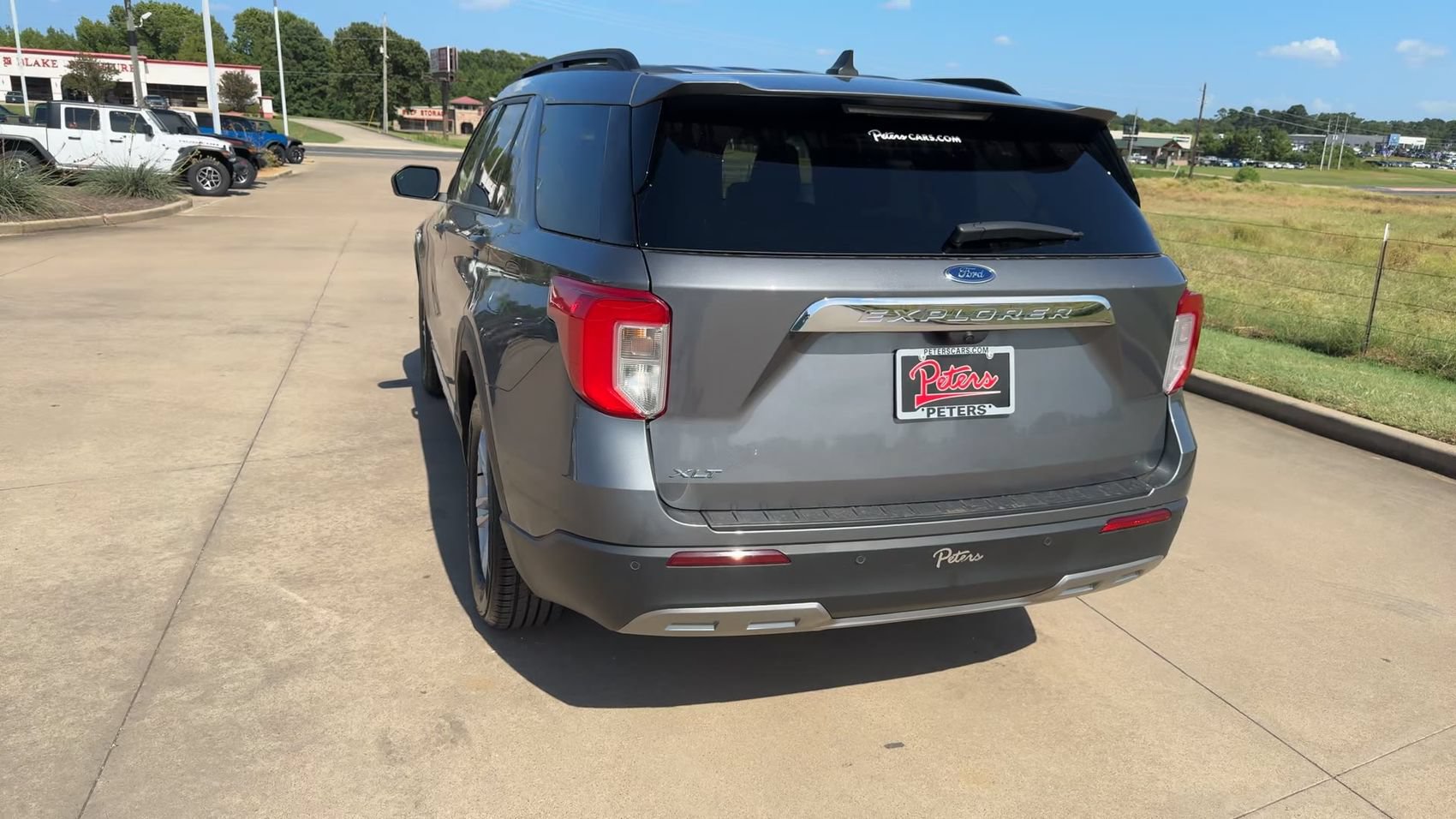 Used 2024 Ford Explorer XLT w/ Equipment Group 202A RWD image 6