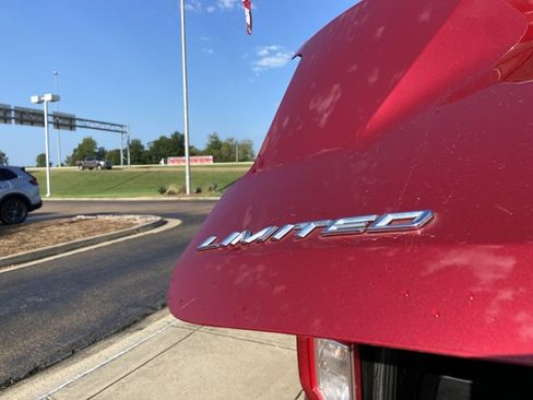Used 2021 Ford Explorer Limited w/ Equipment Group 301A RWD image 57