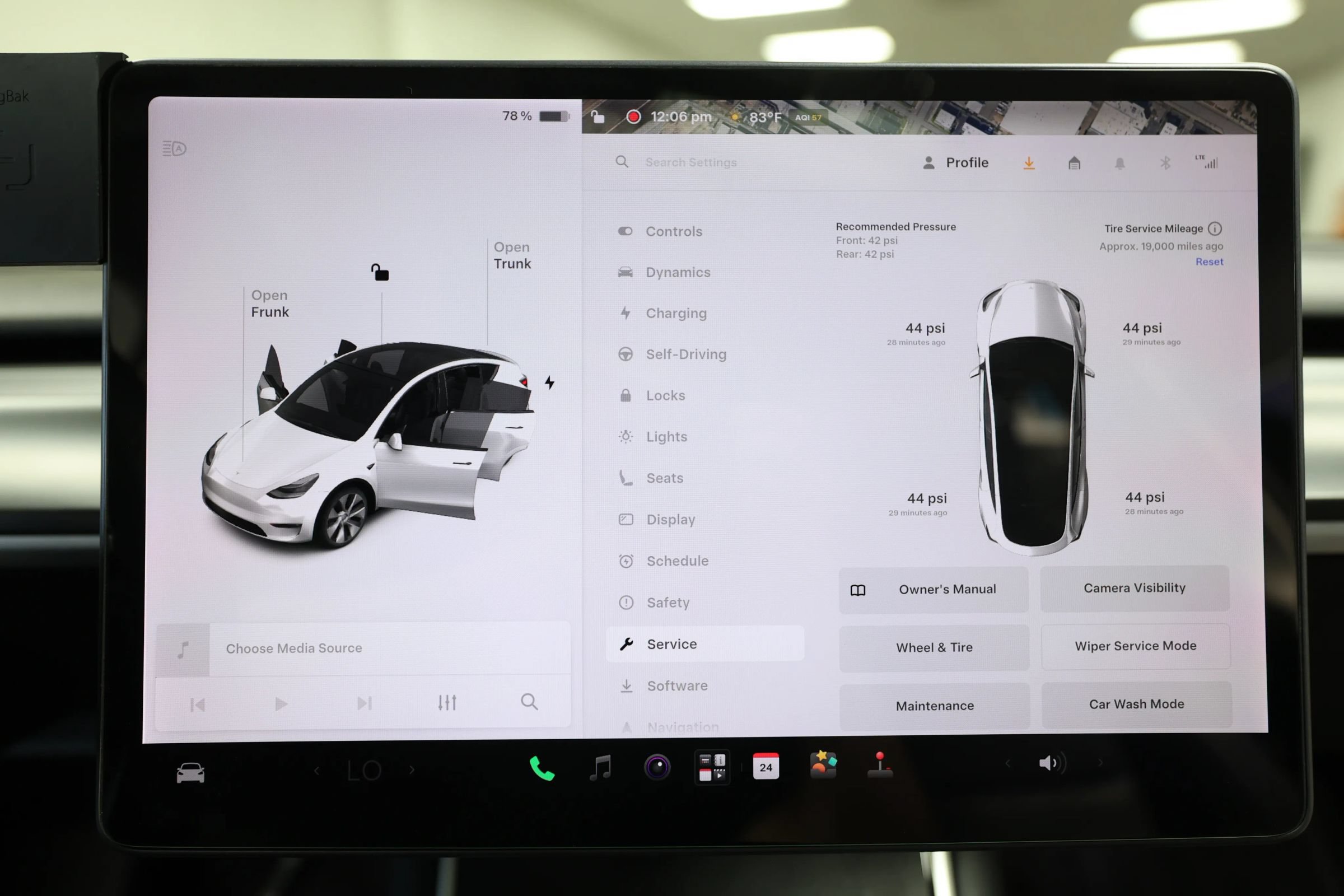 Used 2021 Tesla Model Y Long Range AWD/4WD image 61