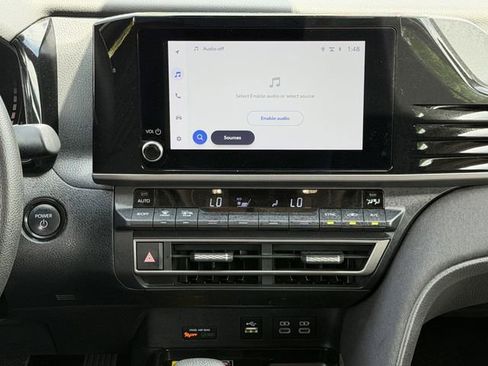 Used 2025 Toyota Camry LE image 17