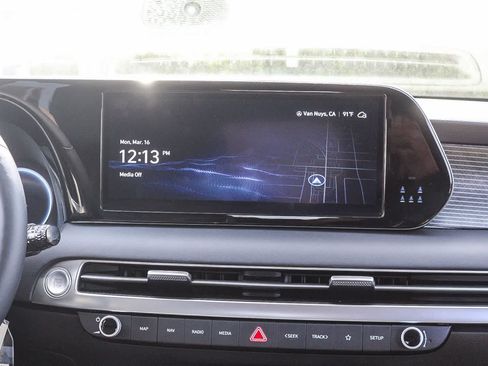 Used 2023 Hyundai Palisade Limited AWD/4WD image 19