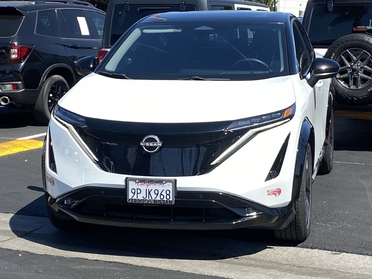 Certified 2024 Nissan Ariya FWD image 7