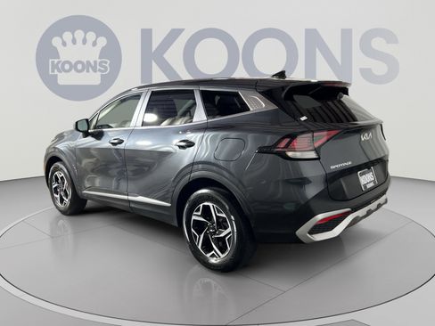 Used 2023 Kia Sportage LX AWD/4WD image 4