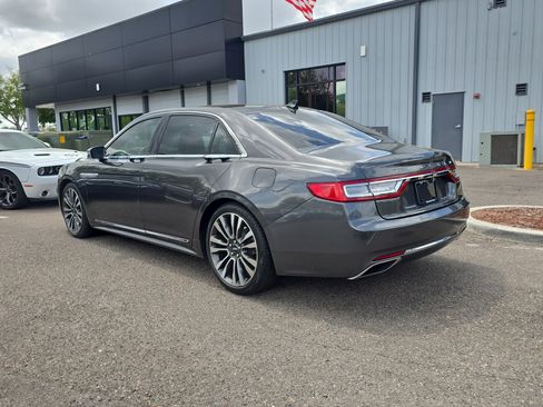 Used 2019 Lincoln Continental Select FWD image 6