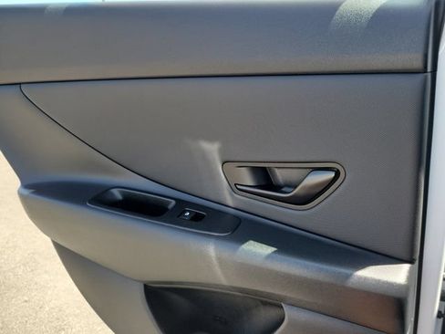 New 2026 Hyundai Elantra SEL Sport FWD image 22