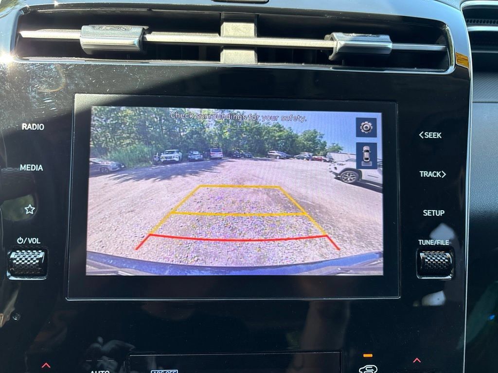 Used 2022 Hyundai Tucson SEL AWD/4WD image 16