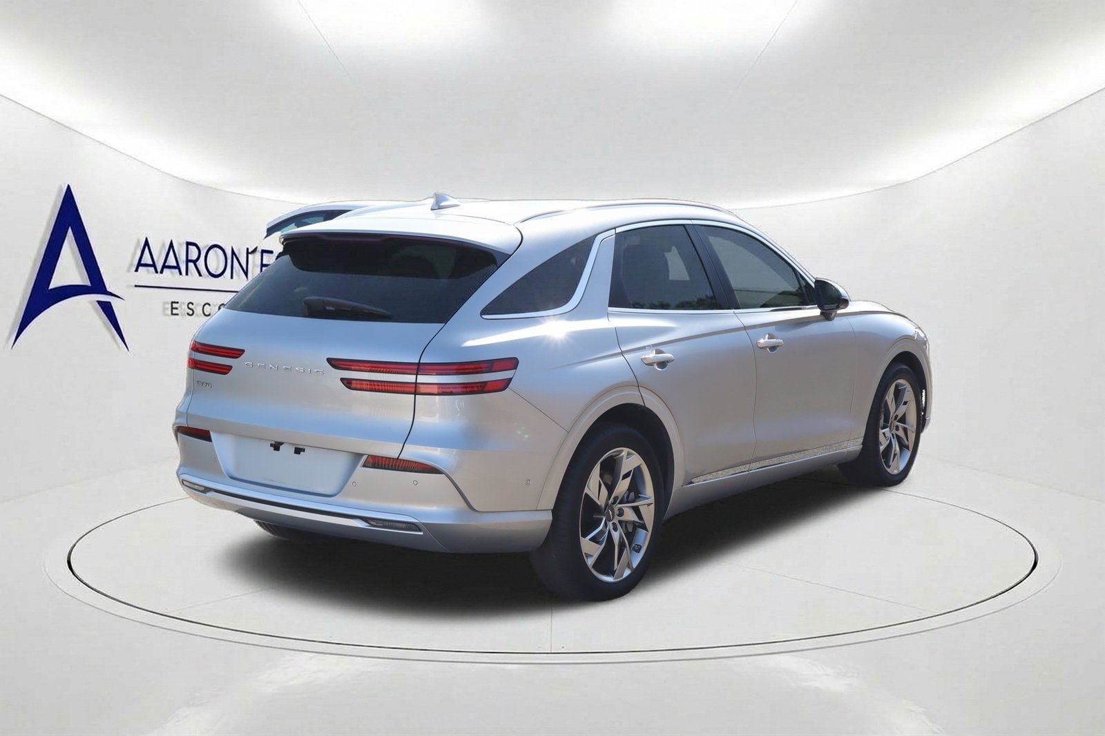 Used 2025 Genesis Electrified GV70 AWD/4WD image 4