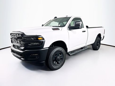 Used 2025 RAM 2500 Tradesman image 3