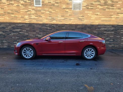 Used 2017 Tesla Model S 90D image 5