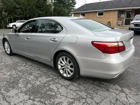 Used 2011 Lexus LS 460 L w/ Luxury Pkg AWD/4WD image 17