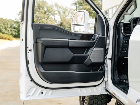 Used 2026 Ford F450 Lariat w/ FX4 Off-Road Package image 97