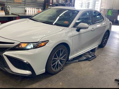 Used 2024 Toyota Camry SE