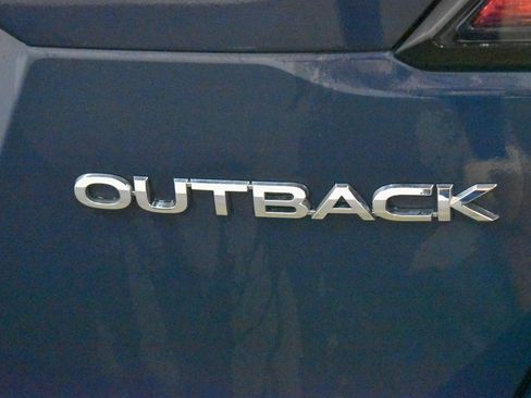 Used 2024 Subaru Outback Premium image 10